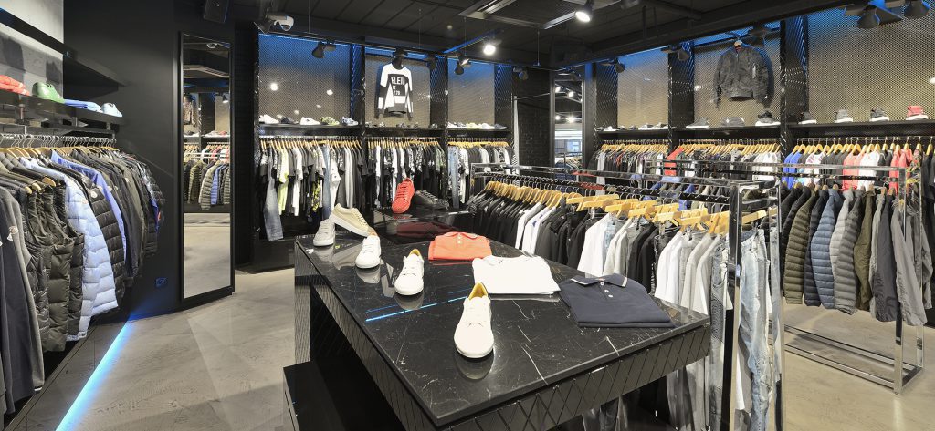 Beachim Mode: Retailkonzept und Einrichtung Textilgeschäft